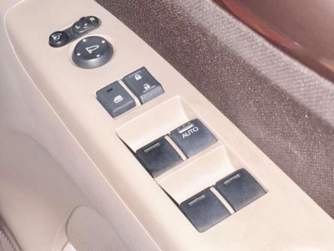 N-BOX+G Lパッケージ 4WD　防錆塗装4WDTVナビBカメ 660