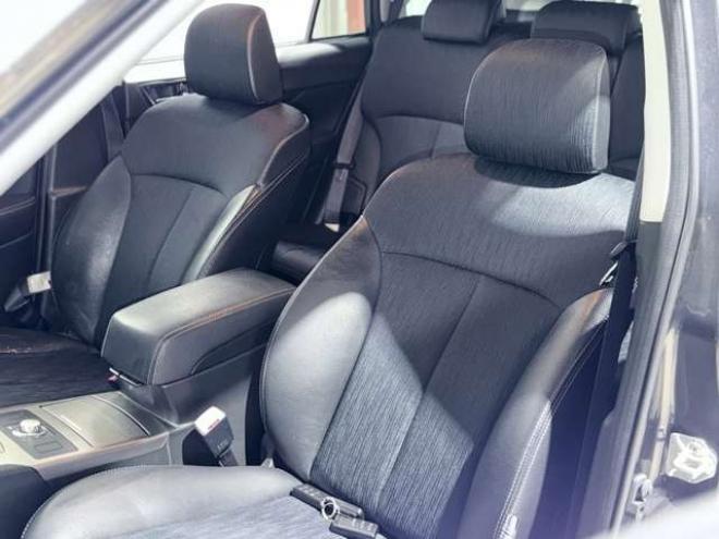 レガシィワゴン2.5 GT アイサイト 4WD　下廻防錆TVナビBカメETCエンスタ 2500