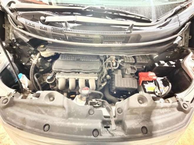 フリードスパイク1.5 C 4WD　防錆塗装4WDキーレスCD 1500