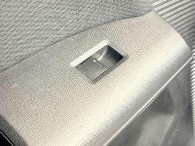 フリードスパイク1.5 C 4WD　防錆塗装4WDキーレスCD 1500