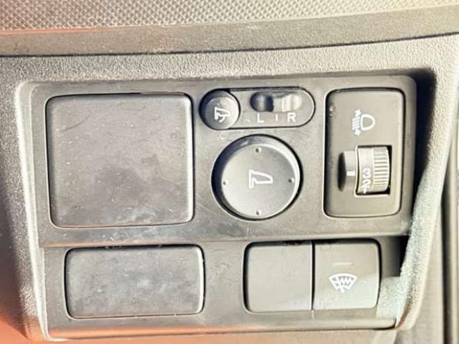 フリードスパイク1.5 C 4WD　防錆塗装4WDキーレスCD 1500