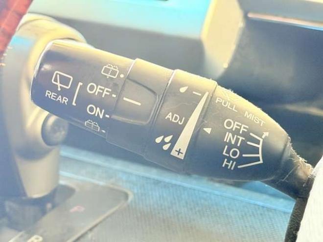 フリードスパイク1.5 G ジャストセレクション 4WD　防錆塗装4WDTVナビETC 1500