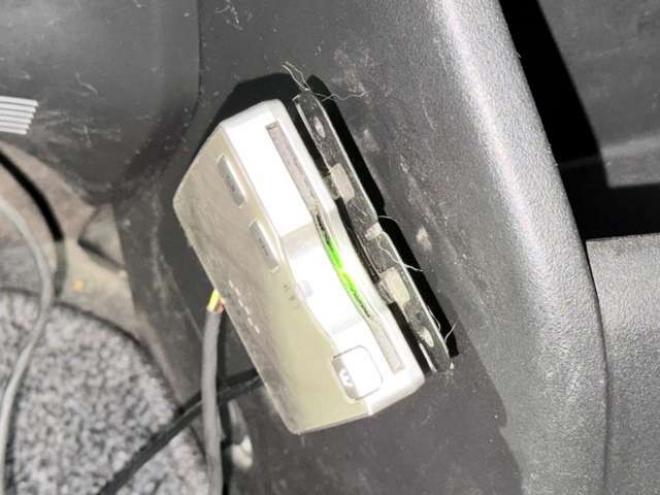 フリードスパイク1.5 G ジャストセレクション 4WD　防錆塗装4WDTVナビETC 1500