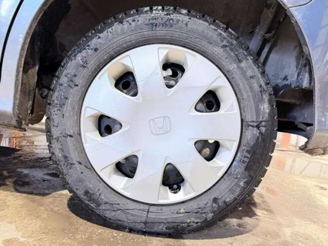 フリードスパイク1.5 G 4WD　防錆塗装4WDTVナビBカメETCエンスタ 1500