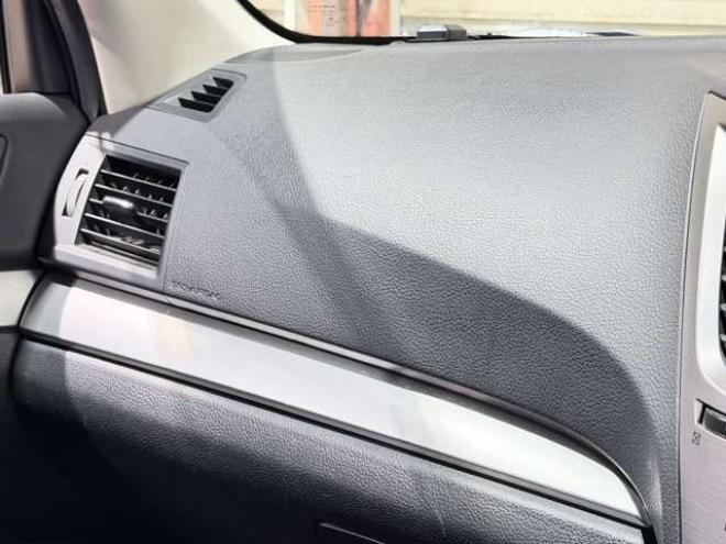 レガシィワゴン2.5 i Sスタイル 4WD　防錆塗装TVナビBカメ 2500