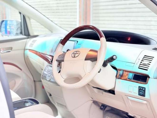 エスティマ2.4 アエラス Gエディション 4WD　防錆塗装4WDTVナビBカメETCエンスタ 2400