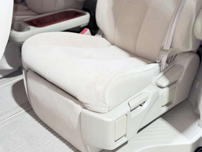 エスティマ2.4 アエラス Gエディション 4WD　防錆塗装4WDTVナビBカメETCエンスタ 2400