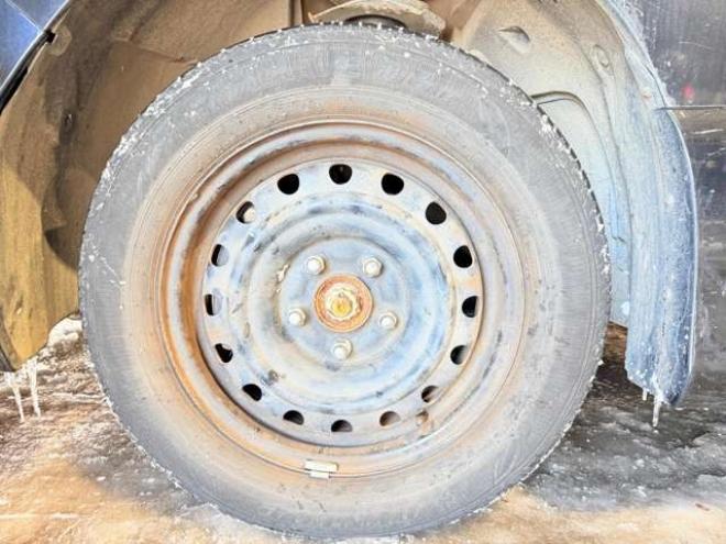 セレナ2.0 ハイウェイスター 4WD　防錆塗装4WDスマキーエンスタ 2000