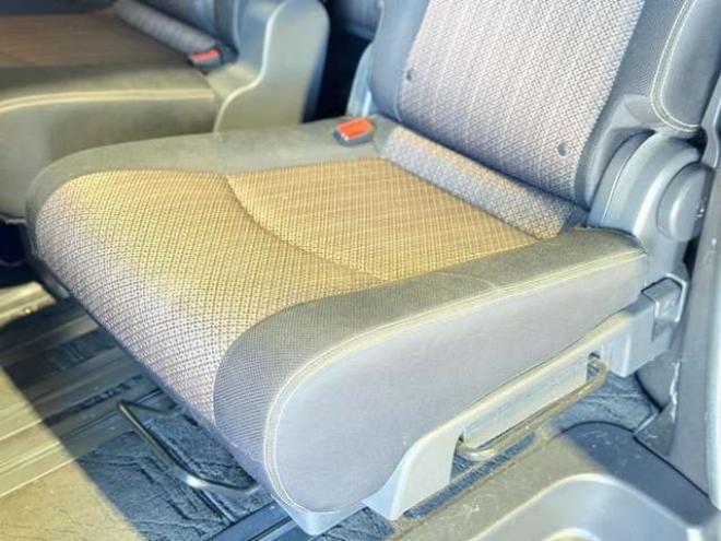 セレナ2.0 ハイウェイスター 4WD　防錆塗装4WDスマキーエンスタ 2000