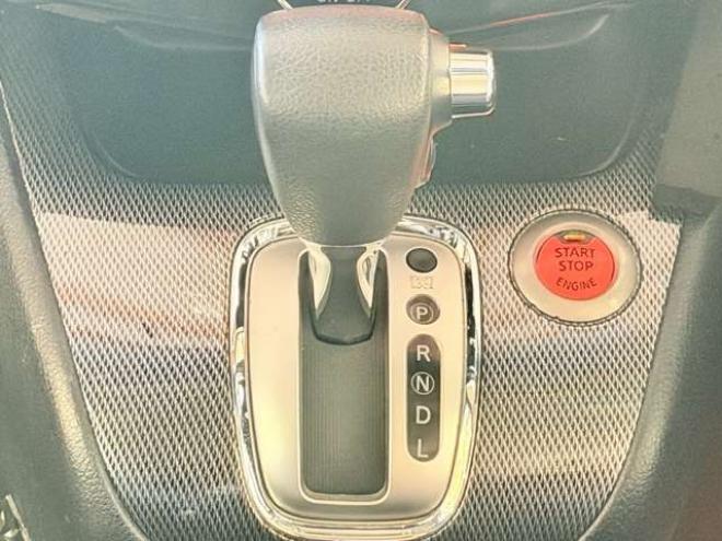 セレナ2.0 ハイウェイスター 4WD　防錆塗装4WDスマキーエンスタ 2000