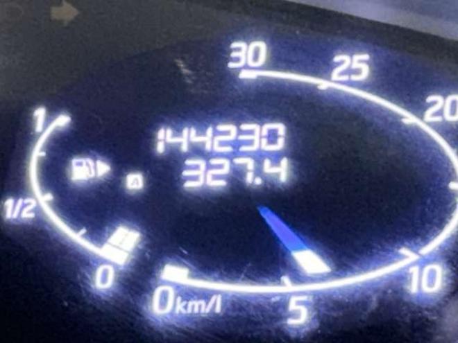 セレナ2.0 ハイウェイスター 4WD　防錆塗装4WDスマキーエンスタ 2000