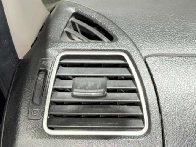 セレナ2.0 ハイウェイスター 4WD　防錆塗装4WDスマキーエンスタ 2000