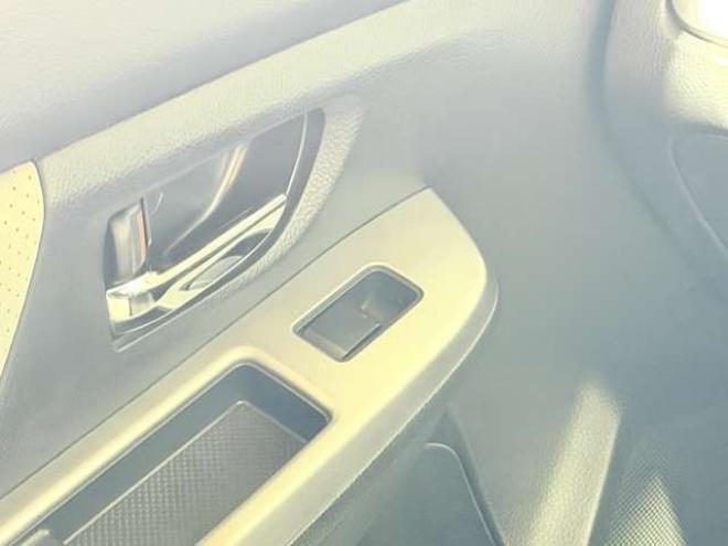 インプレッサXVハイブリッド 2.0i-L アイサイト 4WD　防錆塗装4WDTVナビBカメエンスタ夏冬タイヤ 2000