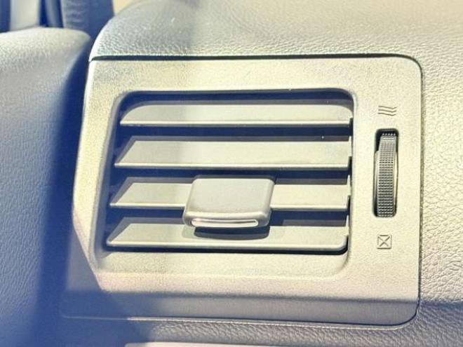 インプレッサXVハイブリッド 2.0i-L アイサイト 4WD　防錆塗装4WDTVナビBカメエンスタ夏冬タイヤ 2000