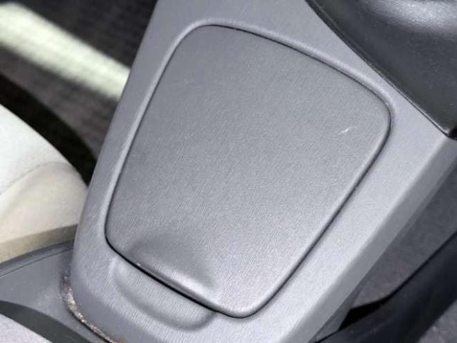 プリウス1.8 S　下廻防錆キーレスCD夏冬タイヤ 2WD 1800