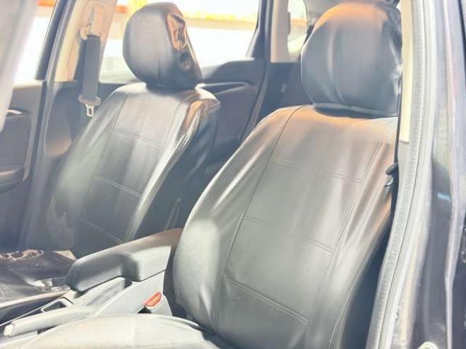 フィット1.5 ハイブリッド Fパッケージ 4WD　防錆塗装4WDTVナビBカメ 1500