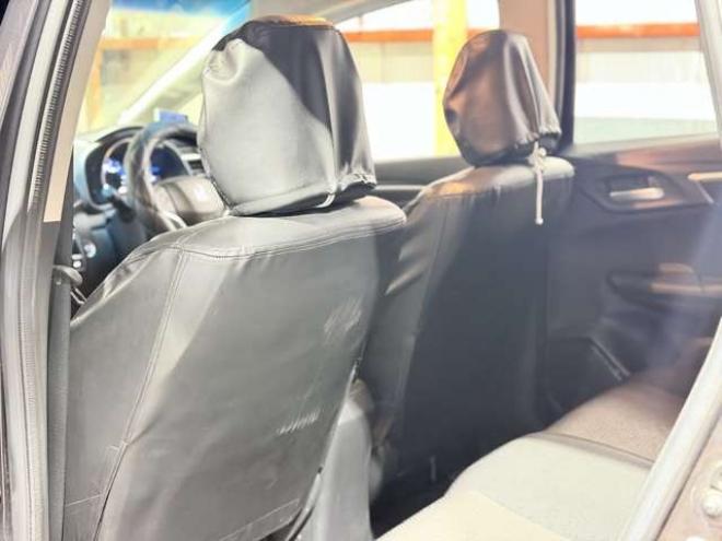 フィット1.5 ハイブリッド Fパッケージ 4WD　防錆塗装4WDTVナビBカメ 1500