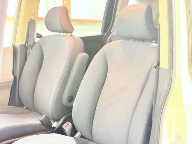 フリード1.5 フレックス エアロ 4WD　防錆塗装4WDキーレス 1500