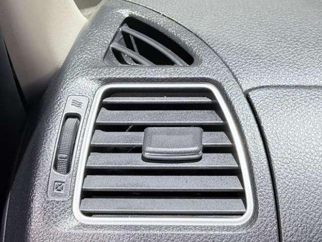 セレナ2.0 ハイウェイスター 4WD　防錆塗装4WDナビBカメETC夏冬タイヤ 2000