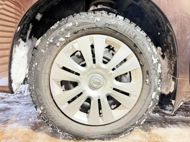 セレナ2.0 20X Vセレクション+Safety 4WD　防錆塗装4WDTVナビBカメETCエンスタ 2000