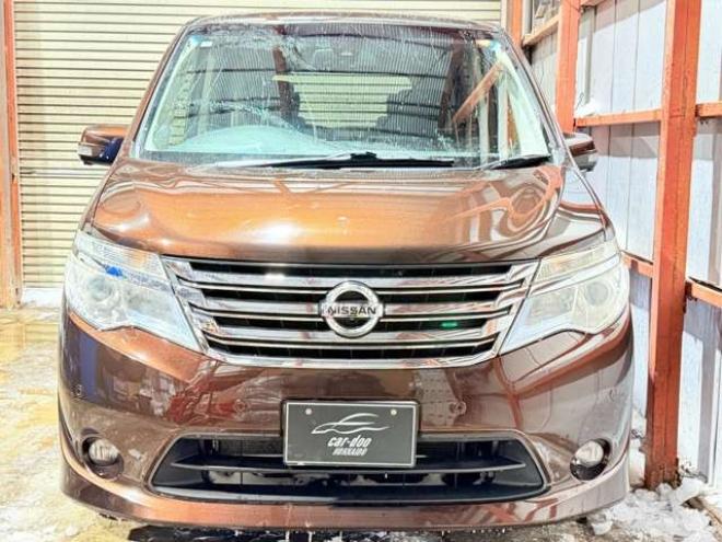 セレナ2.0 20X Vセレクション+Safety 4WD　防錆塗装4WDTVナビBカメETCエンスタ 2000