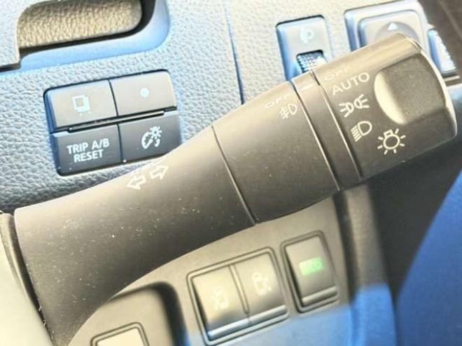 セレナ2.0 20X Vセレクション+Safety 4WD　防錆塗装4WDTVナビBカメETCエンスタ 2000