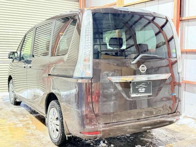 セレナ2.0 20X Vセレクション+Safety 4WD　防錆塗装4WDTVナビBカメETCエンスタ 2000