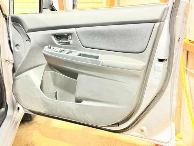 インプレッサスポーツ 2.0 i アイサイト 4WD　防錆塗装4WDTVナビBカメETC 2000