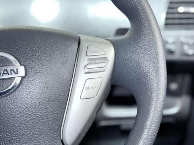 セレナ2.0 20X 4WD　下廻防錆TVナビETCエンスタ 2000