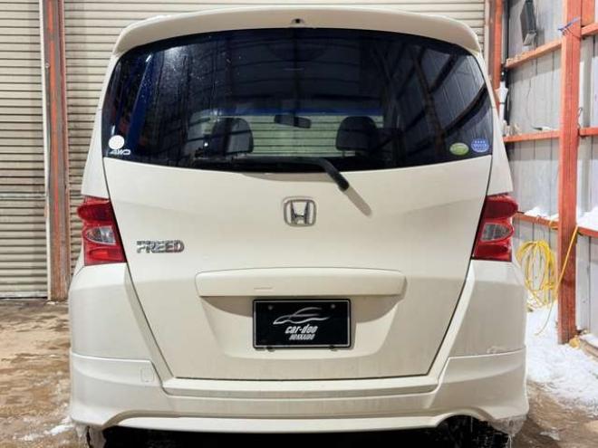 フリード1.5 フレックス 4WD　防錆塗装4WDTVナビBカメETC夏冬タイヤ 1500