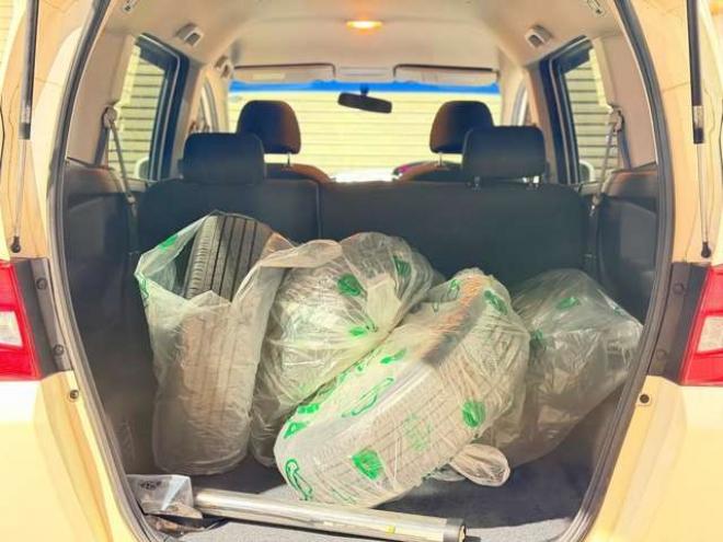 フリード1.5 フレックス 4WD　防錆塗装4WDTVナビBカメETC夏冬タイヤ 1500