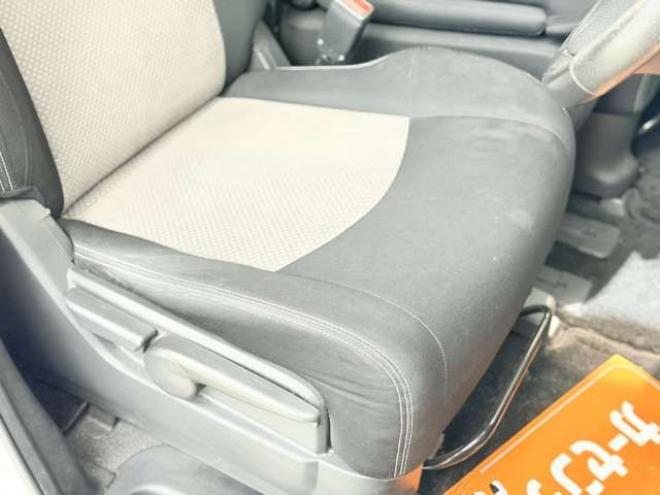 セレナ2.0 ライダー 4WD　防錆塗装4WDTVナビBカメETC 2000