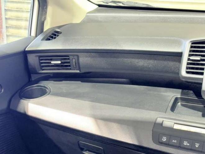 フリード1.5 G エアロ Lパッケージ 4WD　防錆塗装4WDTVナビBカメエンスタETC 1500