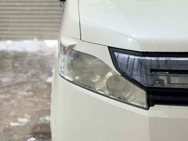 ステップワゴン2.0 G Lパッケージ 4WD　防錆塗装4WDTVナビBカメエンスタETC夏冬タイヤ 2000