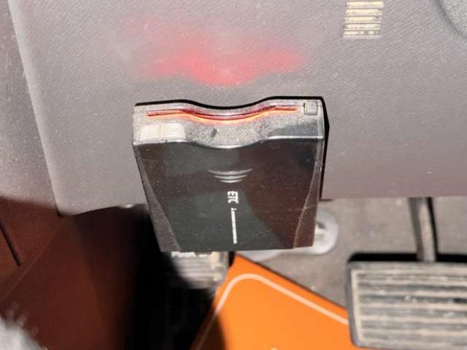 ステップワゴン2.0 G Lパッケージ 4WD　防錆塗装4WDTVナビBカメエンスタETC夏冬タイヤ 2000