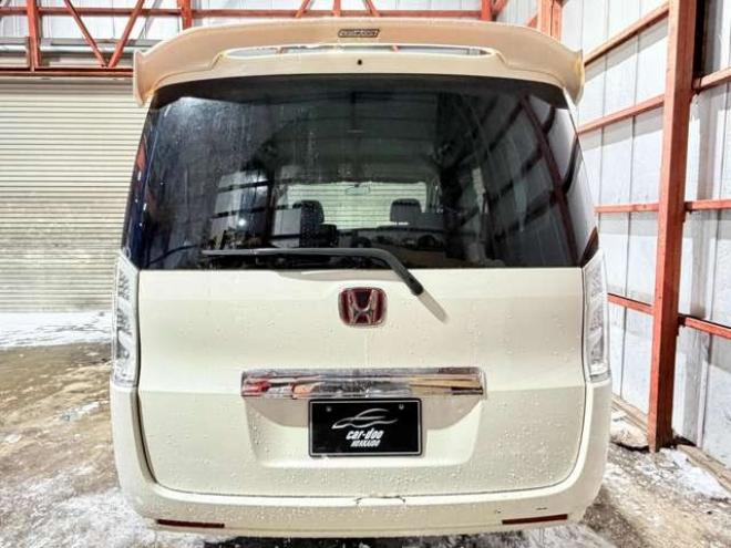 ステップワゴン2.0 G Lパッケージ 4WD　防錆塗装4WDTVナビBカメエンスタETC夏冬タイヤ 2000