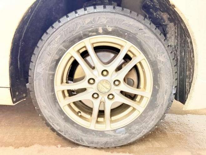 ステップワゴン2.0 G HIDエディション 4WD　防錆塗装4WDTVナビBカメ 2000