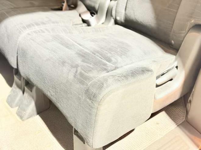 ステップワゴン2.0 G HIDエディション 4WD　防錆塗装4WDTVナビBカメ 2000