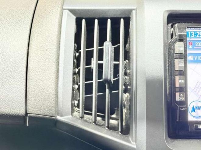 ステップワゴン2.0 G HIDエディション 4WD　防錆塗装4WDTVナビBカメ 2000