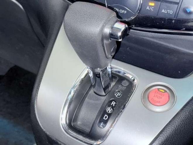 セレナ2.0 20X 4WD　下廻防錆TVナビBカメETCエンスタ 2000