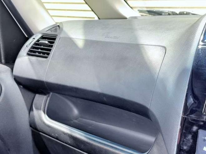 セレナ2.0 20X 4WD　下廻防錆TVナビBカメETCエンスタ 2000