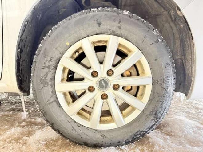 セレナ2.0 20X 4WD　防錆塗装4WDキーレスTVナビ 2000