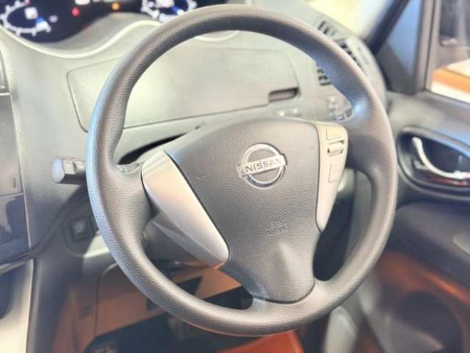 セレナ2.0 20X 4WD　防錆塗装4WDキーレスTVナビ 2000