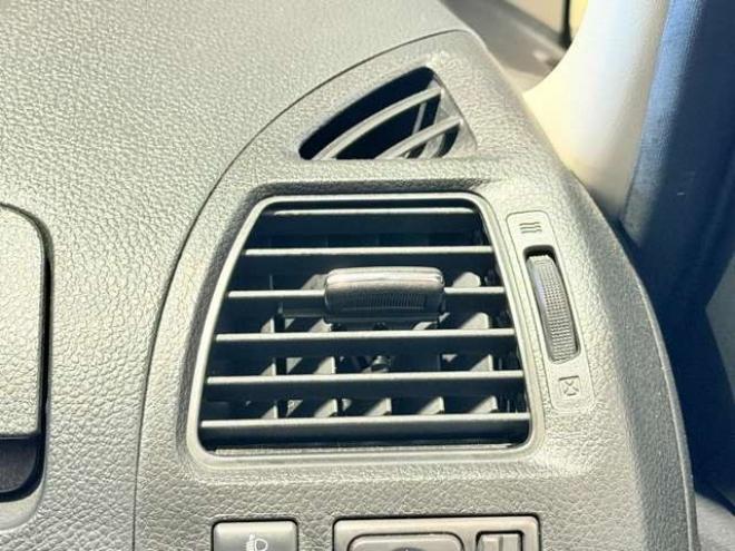 セレナ2.0 20X 4WD　防錆塗装4WDキーレスTVナビ 2000