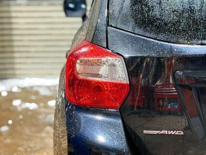 インプレッサスポーツ 2.0 i アイサイト 4WD　防錆塗装4WDキーレスCD夏冬タイヤ 2000