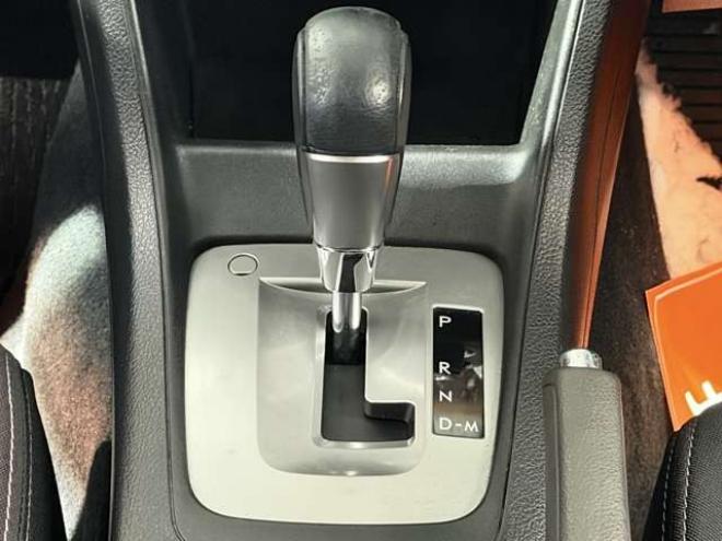 インプレッサスポーツ 2.0 i アイサイト 4WD　防錆塗装4WDキーレスCD夏冬タイヤ 2000