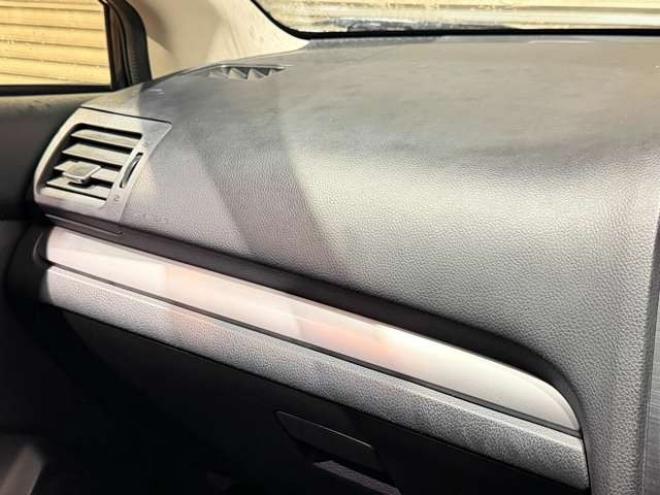 インプレッサスポーツ 2.0 i アイサイト 4WD　防錆塗装4WDキーレスCD夏冬タイヤ 2000