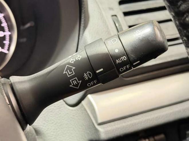 インプレッサスポーツ 2.0 i アイサイト 4WD　防錆塗装4WDキーレスCD夏冬タイヤ 2000