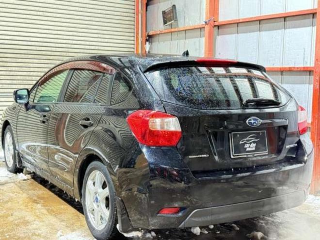 インプレッサスポーツ 2.0 i アイサイト 4WD　防錆塗装4WDキーレスCD夏冬タイヤ 2000