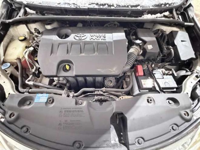 アベンシスワゴン2.0 Xi　防錆塗装TVナビエンスタ夏冬タイヤETCドラレコ 2WD 2000